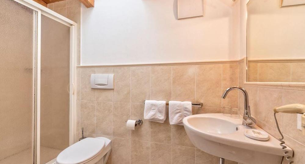 לגונדו Residence Andrea מראה חיצוני תמונה