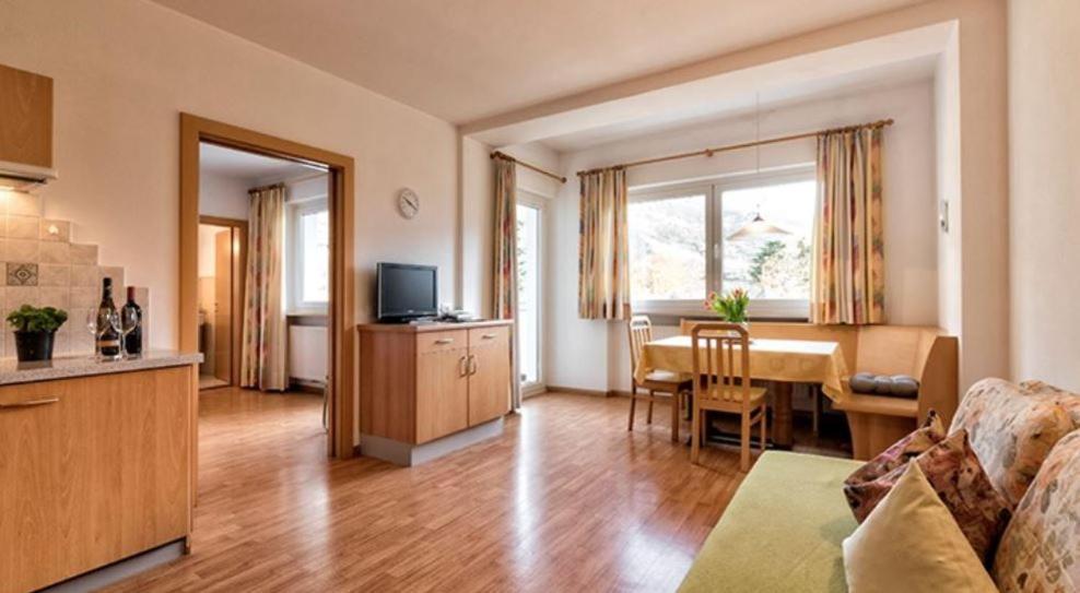 לגונדו Residence Andrea מראה חיצוני תמונה
